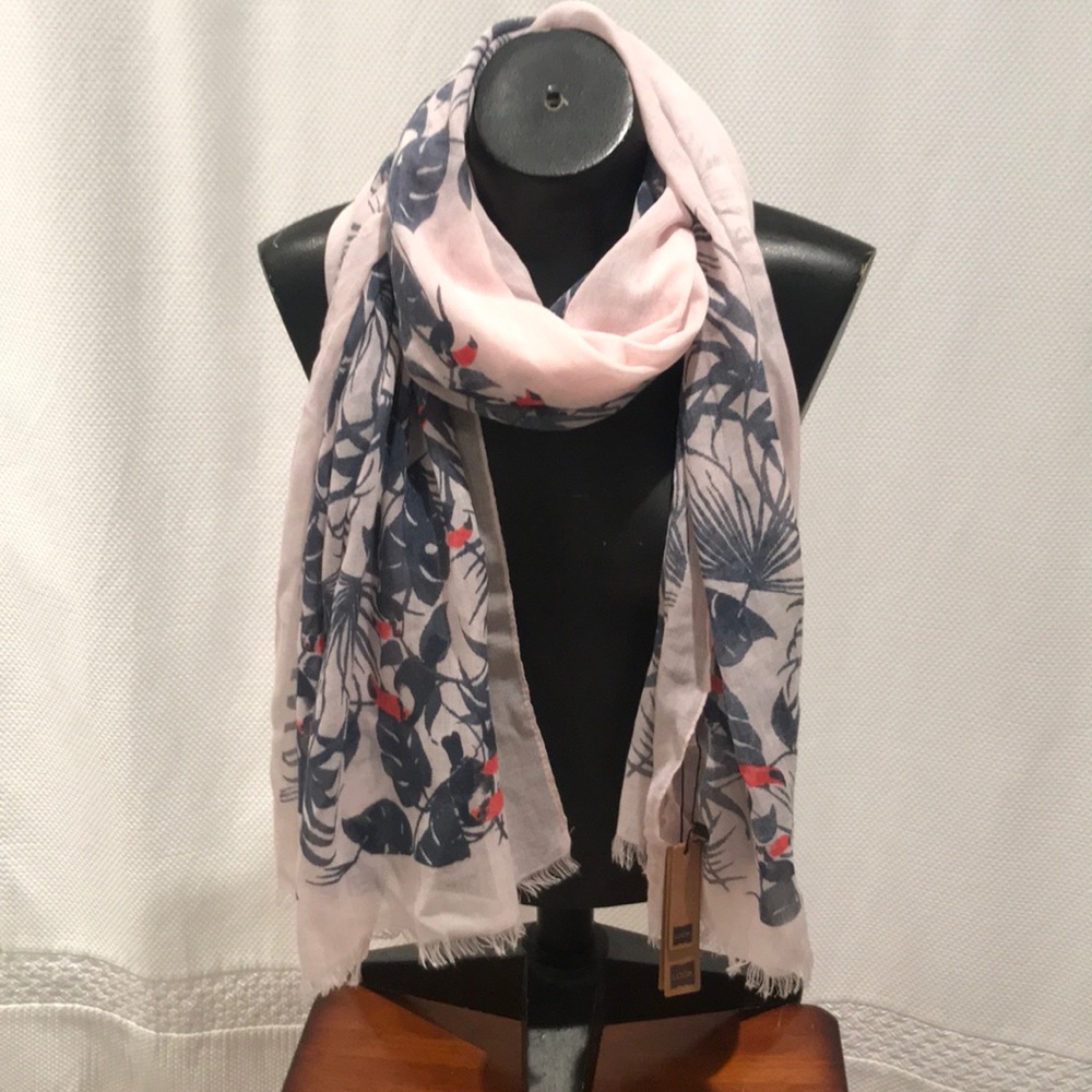 NWT cotton scarf